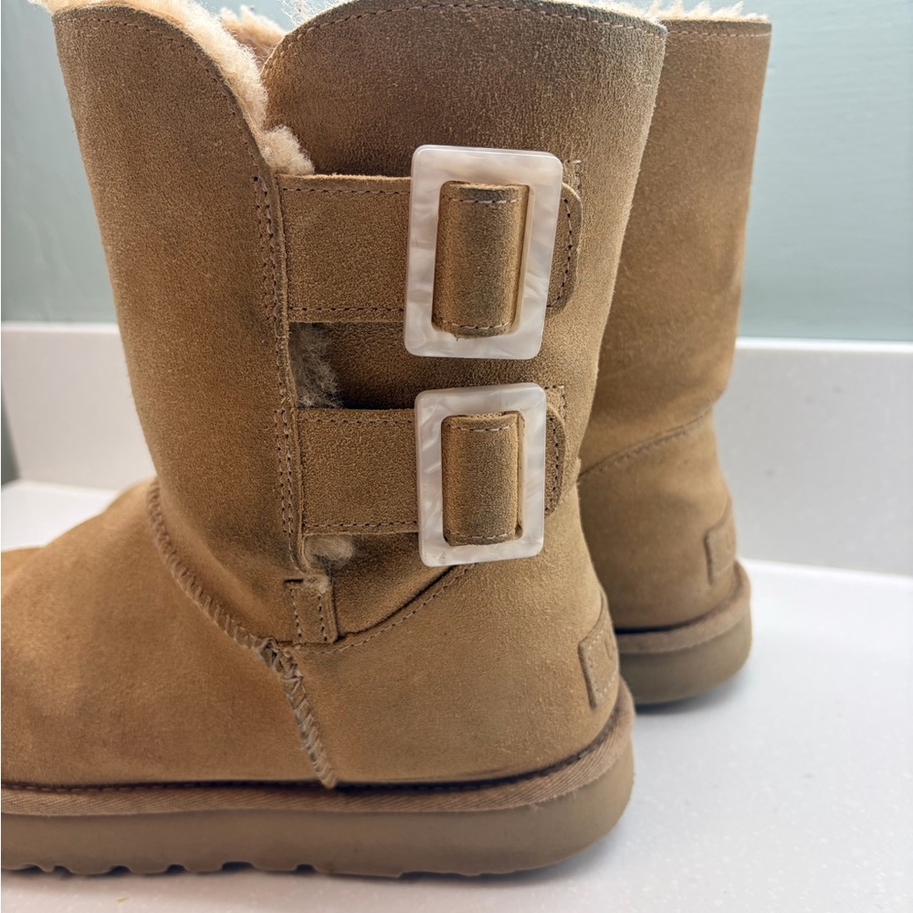 UGG Tan Suede Boots with White Buckles